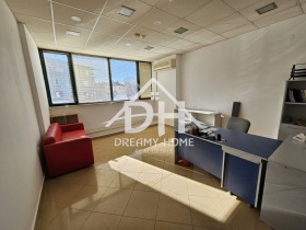 Office Tsentar, Kardzhali