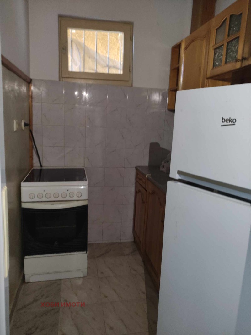 Προς ενοικίαση  1 υπνοδωμάτιο Πλοβδηβ , ΓΙΟΥζεν , 65 τ.μ | 89435654 - εικόνα [8]