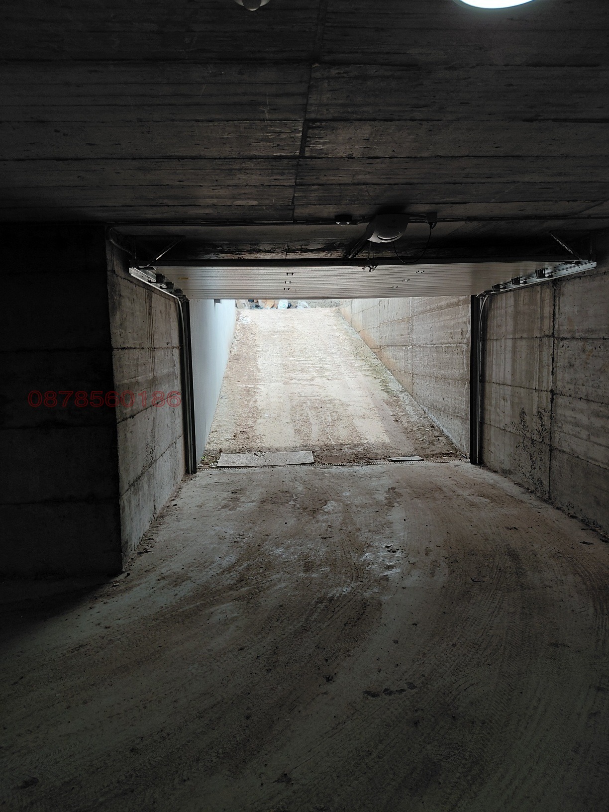 Дава под наем ГАРАЖ, ПАРКОМЯСТО, гр. София, Обеля 1, снимка 3 - Гаражи и паркоместа - 53665336