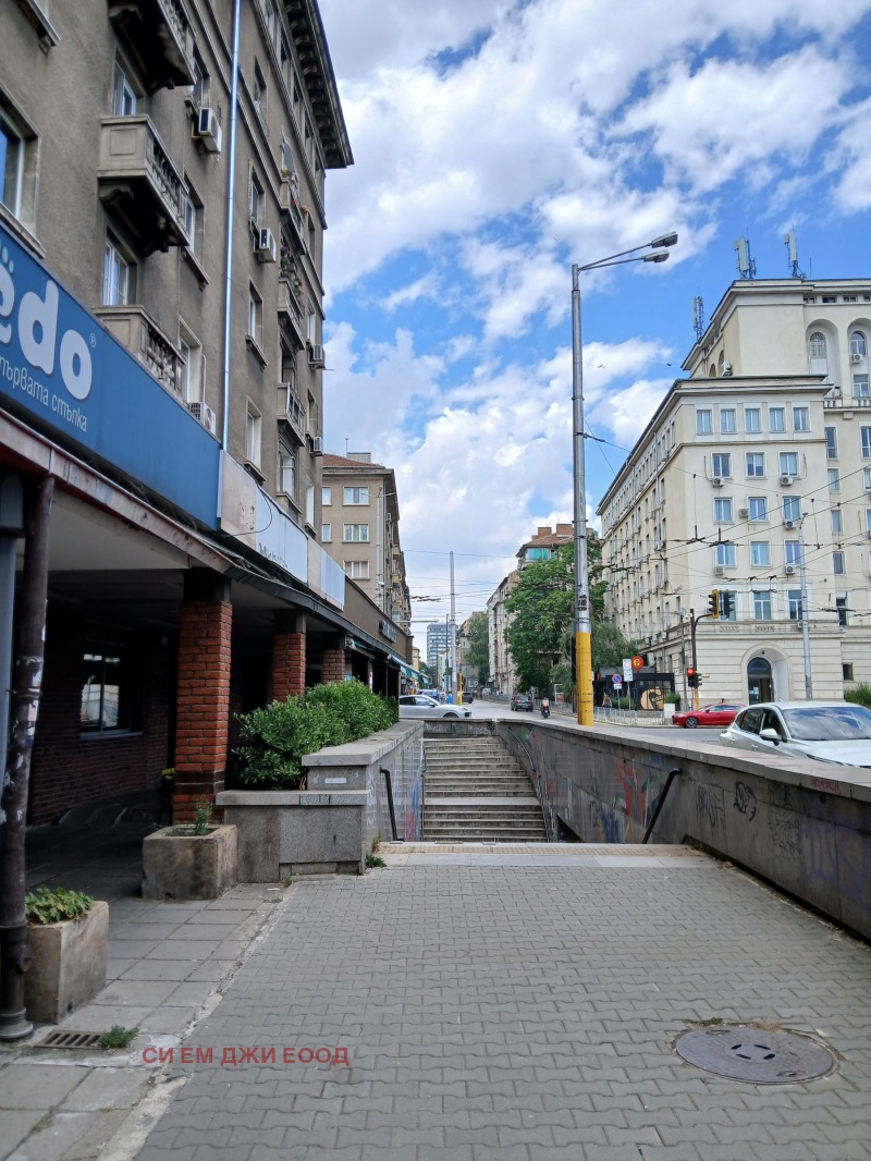 Дава под наем 2-СТАЕН, гр. София, Център