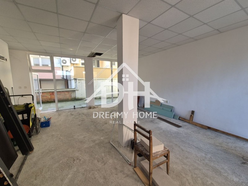 Дава под Наем МАГАЗИН в град Кърджали, Възрожденци - 86 кв.м / 153.39 € » 300 лв., ДРИЙМИ ХОУМ