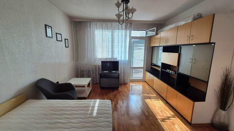 Дава под наем 2-СТАЕН, гр. София, Разсадника