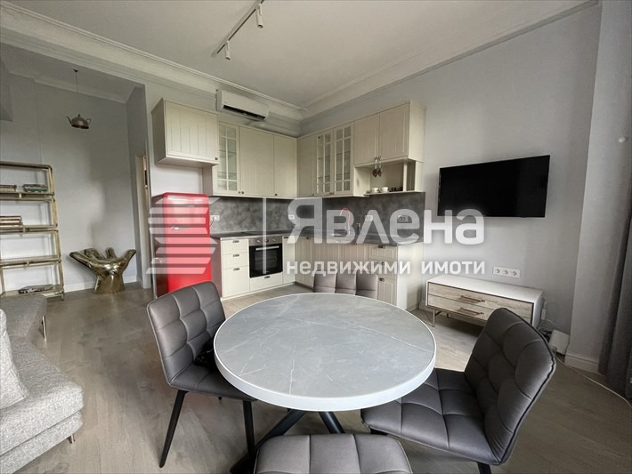 De inchiriat  1 dormitor Plovdiv , Țentâr , 60 mp | 51279036 - imagine [7]