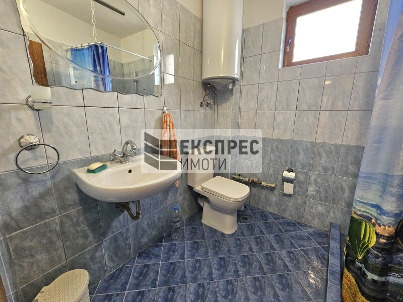 Дава под наем 4-СТАЕН, гр. Варна, Бриз, снимка 13 - Апартаменти - 52294383