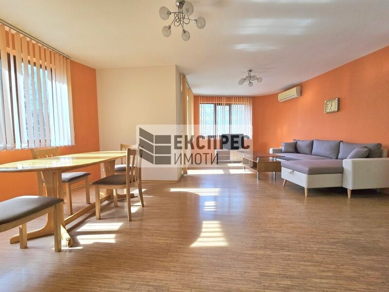 Дава под наем 4-СТАЕН, гр. Варна, Бриз, снимка 3 - Апартаменти - 52294383