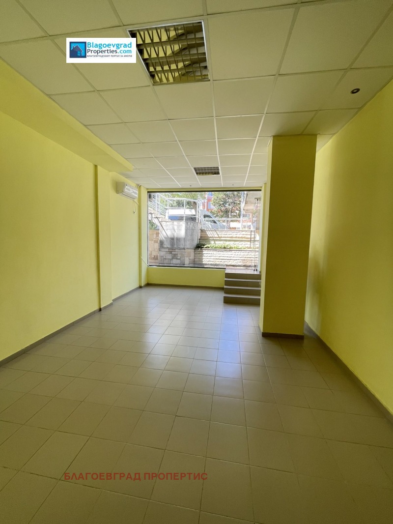 Προς ενοικίαση  Κατάστημα Βλαγοεβγραδ , ΤΣηροκ τσενταρ , 36 τ.μ | 72028517 - εικόνα [2]