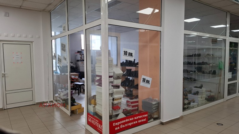 Дава под Наем МАГАЗИН в град София, Овча купел 1 - 39 кв.м / 360 € » 704.10 лв., АРХИОН