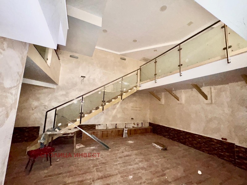 Дава под наем БИЗНЕС ИМОТ, гр. Русе, Център, снимка 5 - Други - 49712380