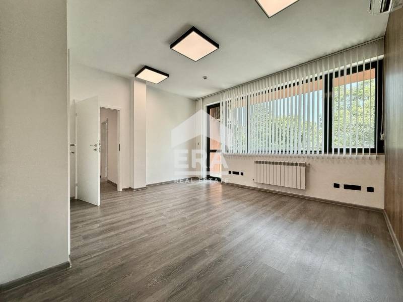 Te huur  Kantoor Sofia , Lozenets , 89 m² | 37823869