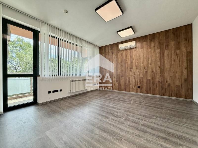 Te huur  Kantoor Sofia , Lozenets , 89 m² | 37823869 - afbeelding [2]