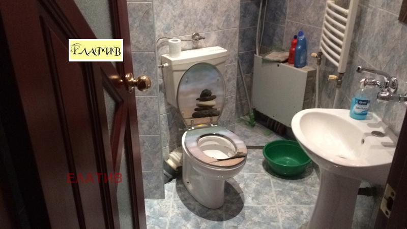 Дава под наем  Къща град Русе , Център , 200 кв.м | 38885292 - изображение [12]