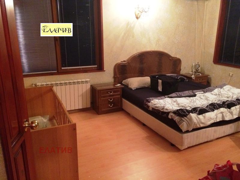 Дава под наем  Къща град Русе , Център , 200 кв.м | 38885292 - изображение [9]