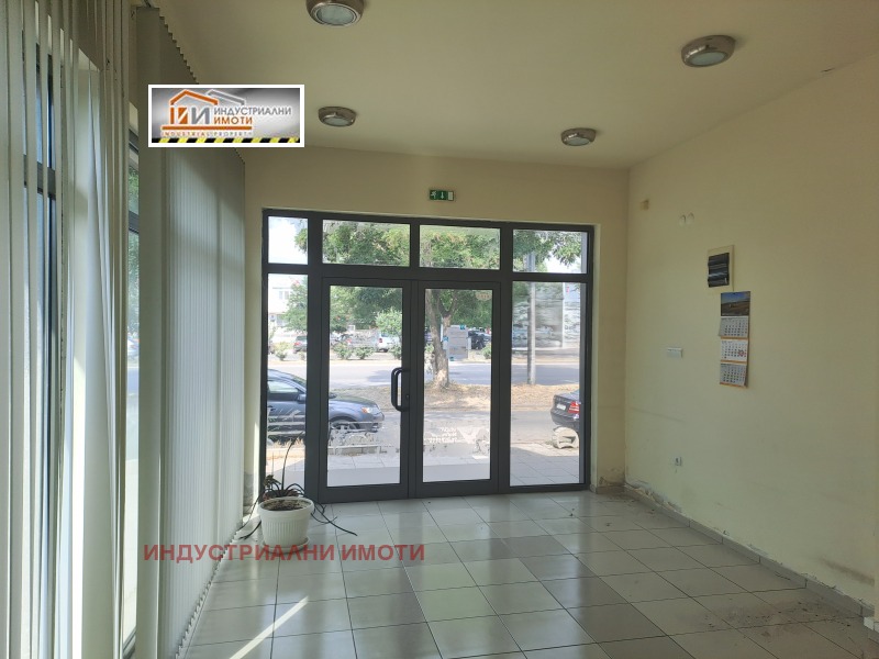 K pronájmu  Prodejna Plovdiv , Industrialna zona - Sever , 100 m2 | 40805431 - obraz [8]