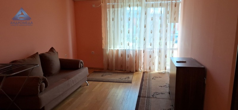 Дава под наем  2-стаен град Плевен , Идеален център , 66 кв.м | 46529456
