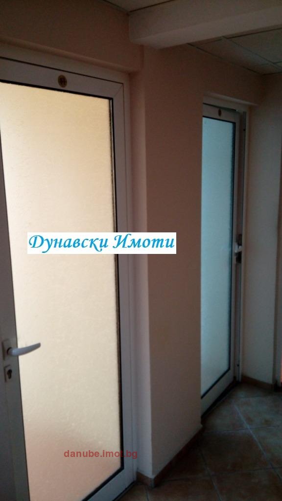 Дава под наем ОФИС, гр. Русе, Център, снимка 3 - Офиси - 54802295