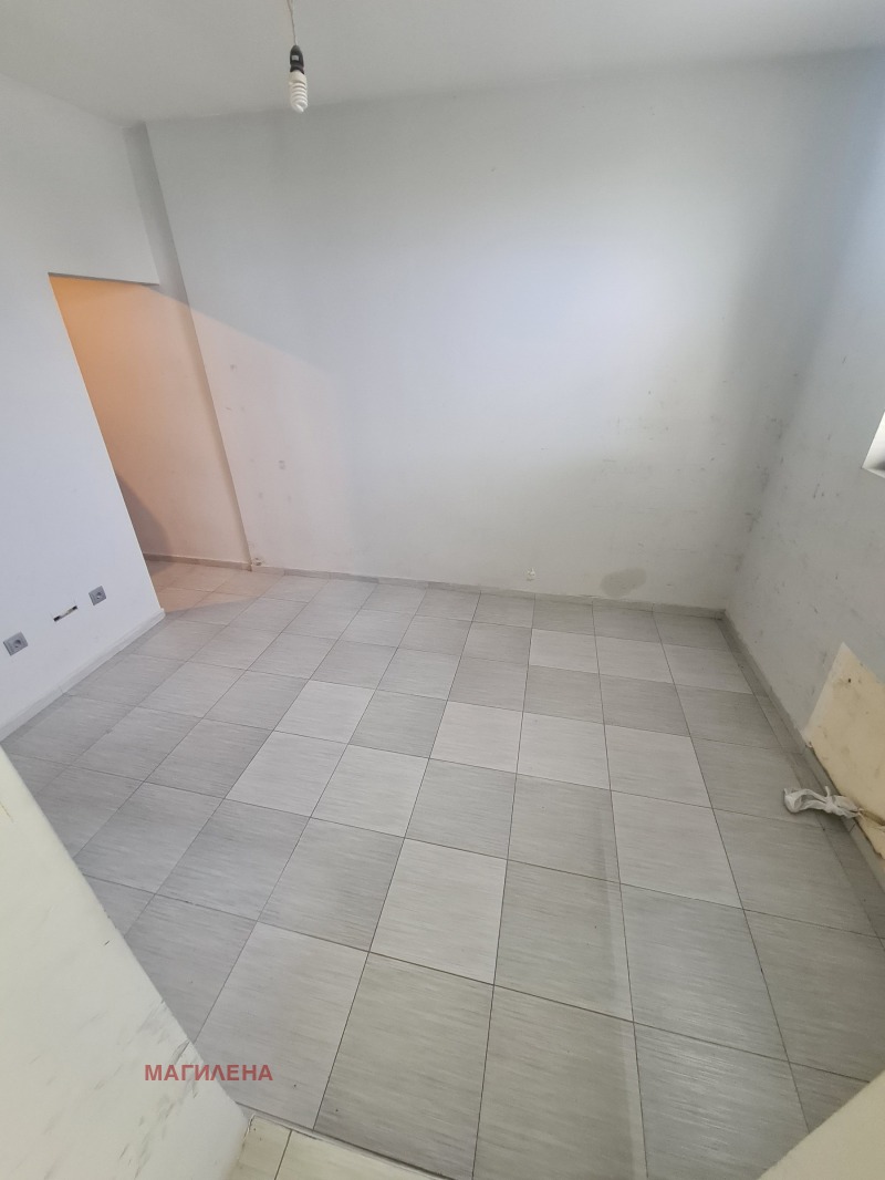 Do wynajęcia  Składowanie Plowdiw , Industrialna zona - Sewer , 70 mkw | 53847941 - obraz [3]