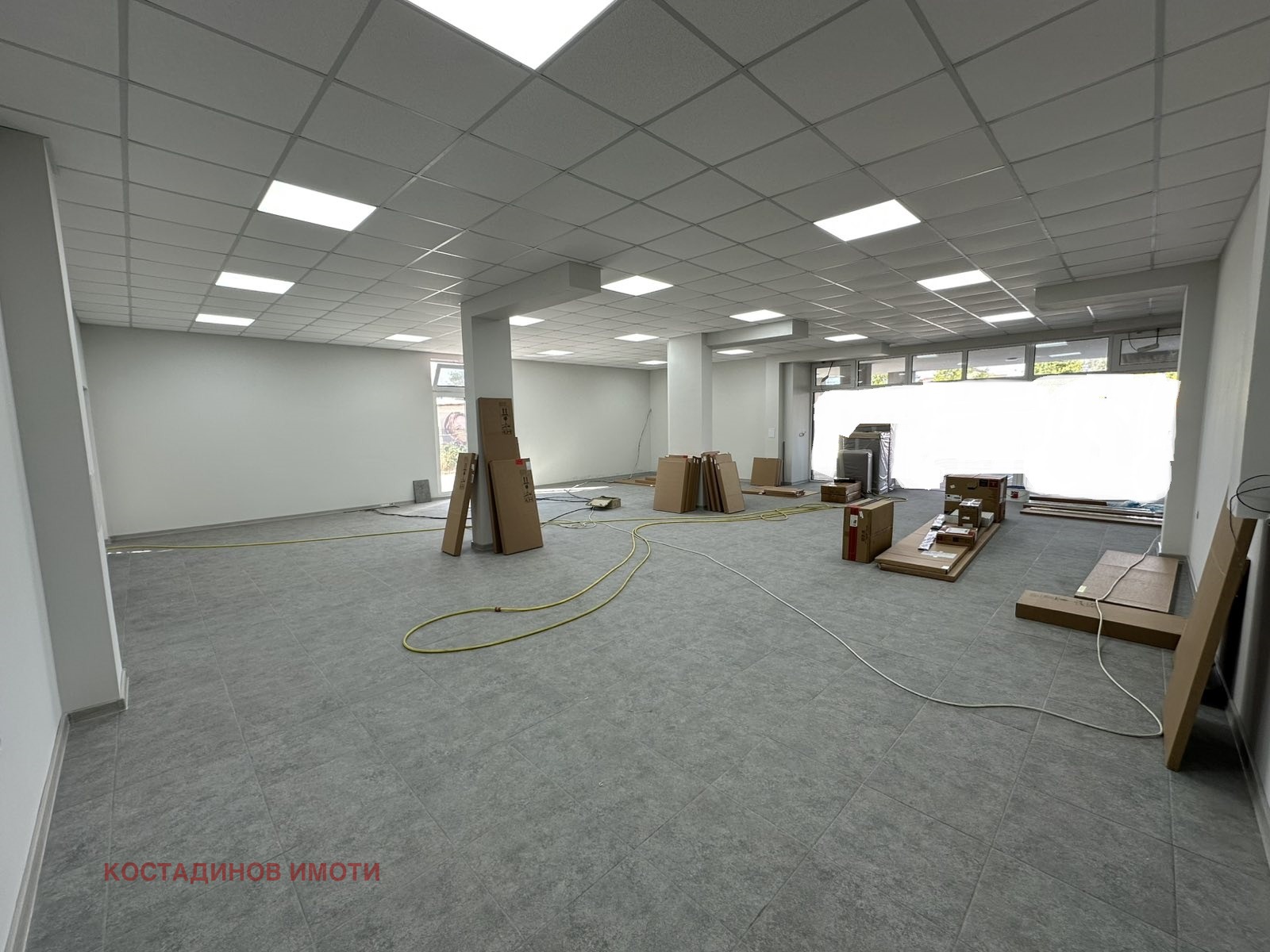 Дава под Наем МАГАЗИН | Imot.bg — изображение 1