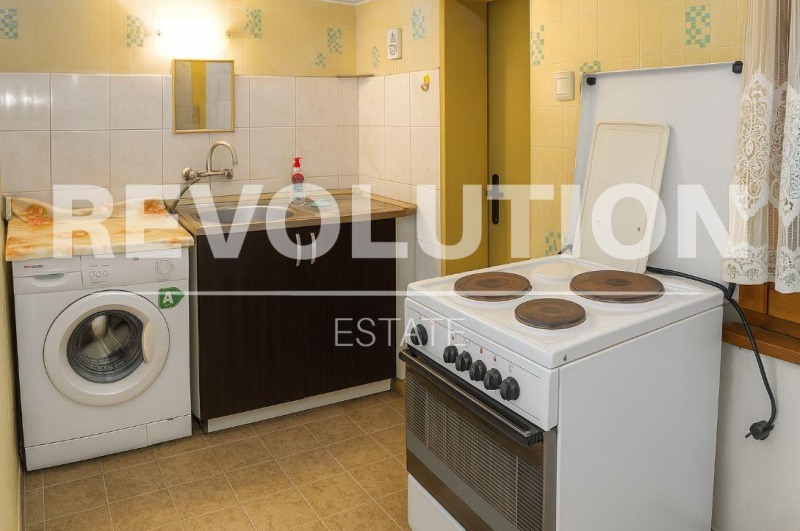 Da affittare  Studio Varna , Kolhozen pazar , 30 mq | 49712609 - Immagine [3]
