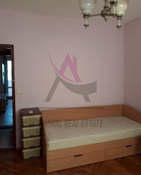 ���� ��� ���� 3-����� | Imot.bg � ����� ������ 4