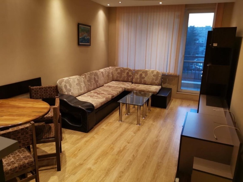 Da affittare  1 camera da letto Sofia , Nadegda 1 , 74 mq | 17666594