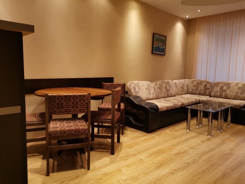 Da affittare  1 camera da letto Sofia , Nadegda 1 , 74 mq | 17666594 - Immagine [2]