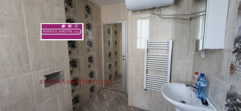 K pronájmu  2 ložnice Sofia , Banišora , 86 m2 | 59035093 - obraz [9]