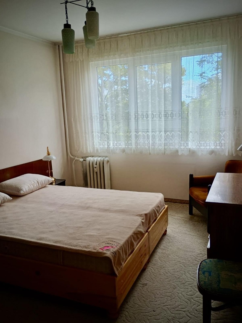 Издаје се  2 спаваће собе Софија , Стрелбиште , 77 м2 | 15995812 - слика [5]