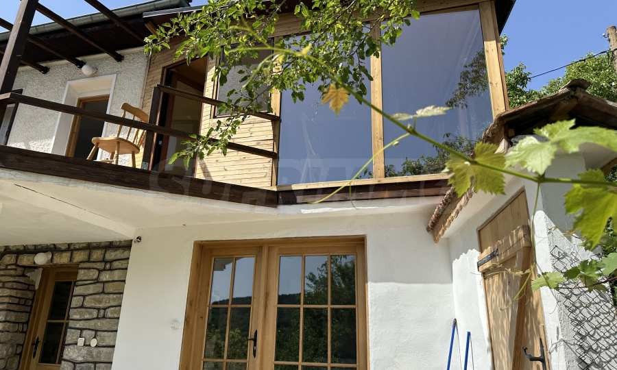 Дава под наем КЪЩА, гр. Севлиево, област Габрово, снимка 2 - Къщи - 54364362