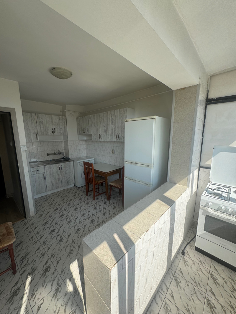 K pronájmu  1 ložnice Sofia , Tolstoj , 62 m2 | 31576086