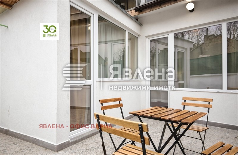 Издаје се  2 спаваће собе Варна , Центар , 100 м2 | 38459991 - слика [10]