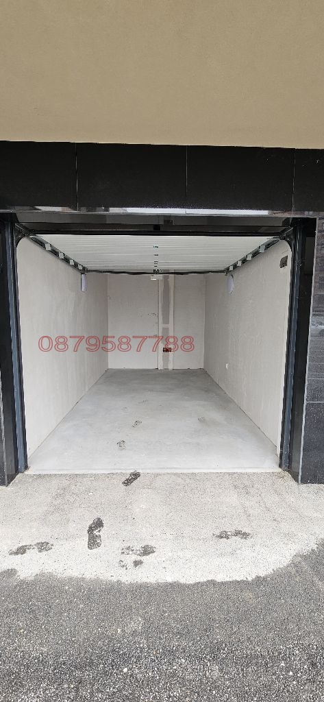 Дава под наем ГАРАЖ, ПАРКОМЯСТО, гр. Пловдив, Христо Смирненски, снимка 5 - Гаражи и паркоместа - 52783509