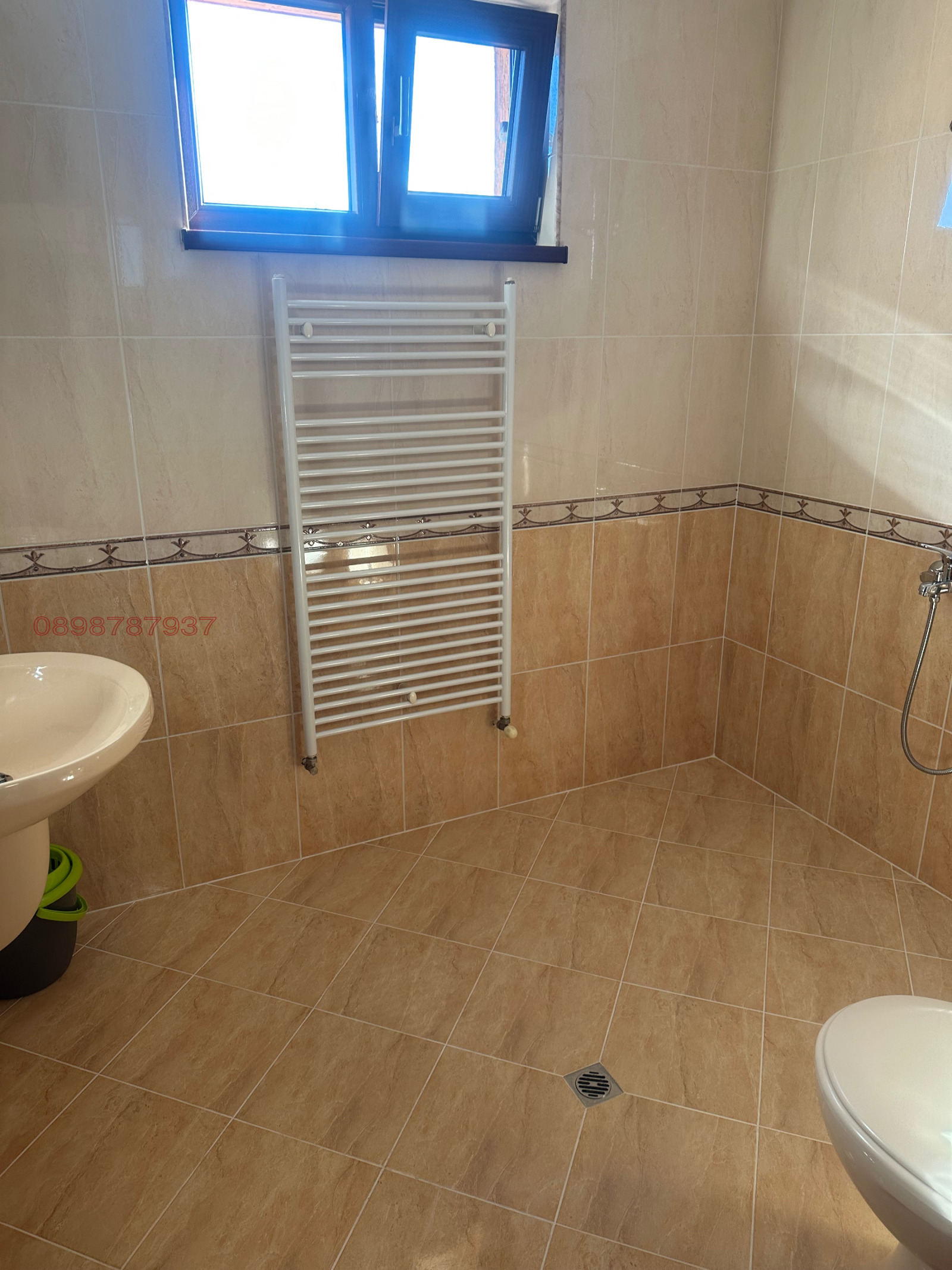 Дава под наем ЕТАЖ ОТ КЪЩА, гр. София, Требич, снимка 11 - Етаж от къща - 53938120