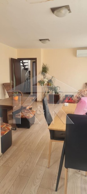Maisonette Tsentralna poshta, Varna 2