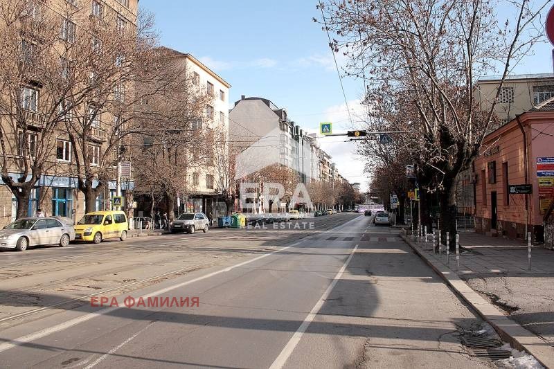 Дава под наем 2-СТАЕН, гр. София, Център