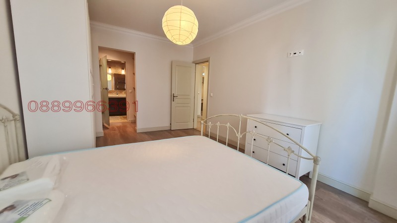 Дава под наем 4-СТАЕН, гр. София, Изгрев, снимка 5 - Апартаменти - 53367776