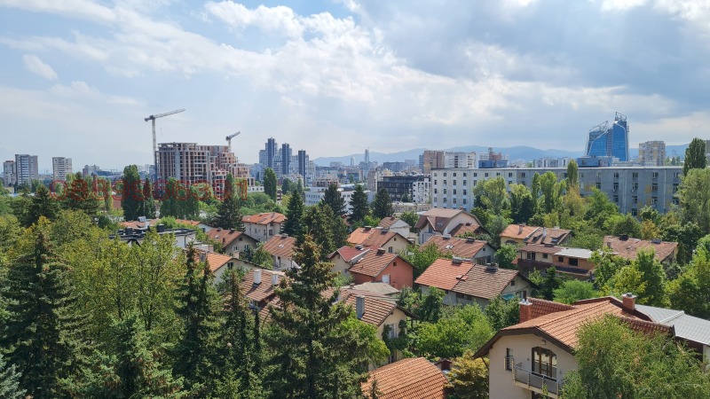 Дава под наем 4-СТАЕН, гр. София, Изгрев, снимка 14 - Апартаменти - 53367776