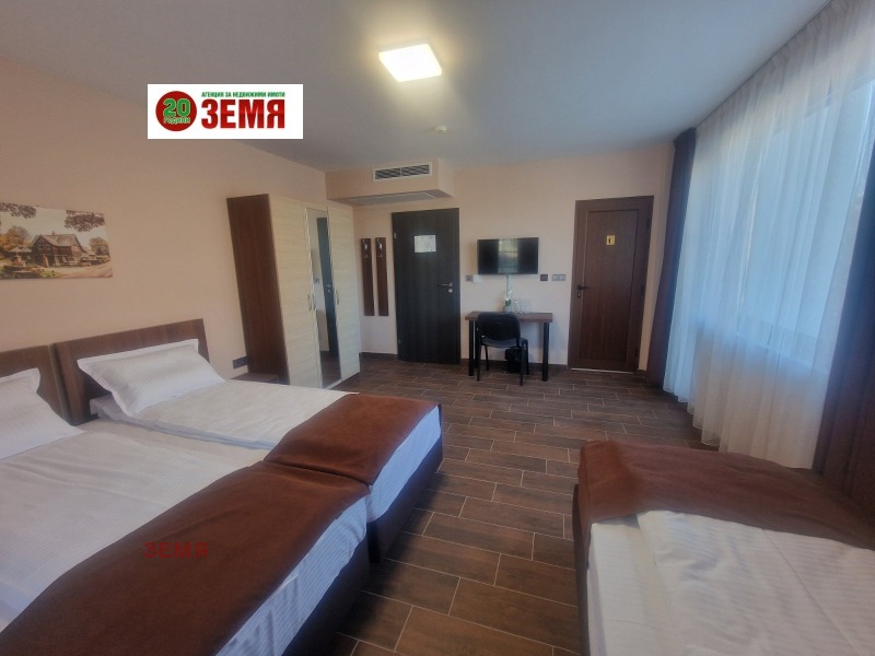 Дава под наем МНОГОСТАЕН, гр. Пазарджик, Устрем, снимка 2 - Апартаменти - 53324528