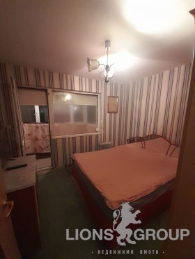 1 Schlafzimmer Zimno kino Trakija, Warna 8