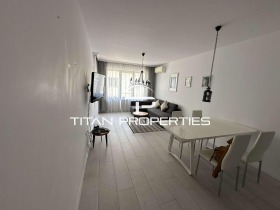 1 dormitor Levsci 1, Varna