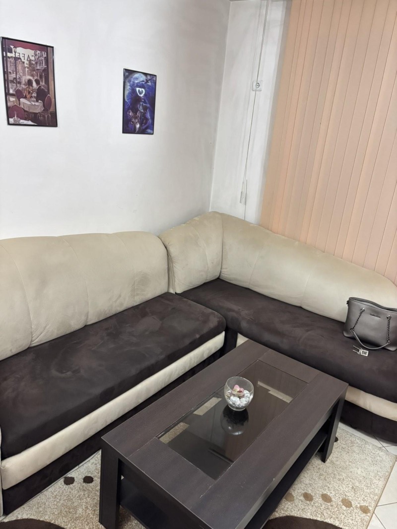 Til leie  1 soverom Plovdiv , Tsentar , 60 kvm | 74227332 - bilde [3]