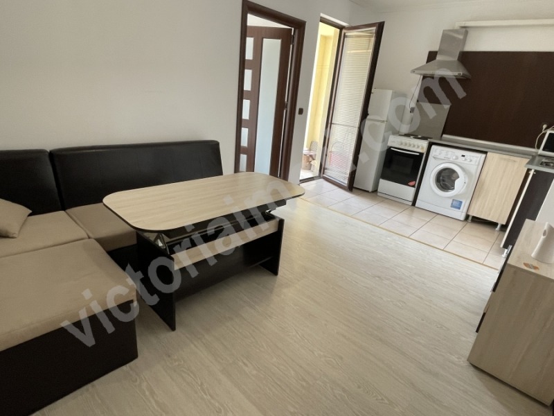 Дава под наем 2-СТАЕН, гр. Велико Търново, Зона Б