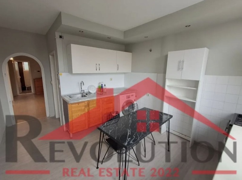 Дава под наем МНОГОСТАЕН, гр. Кърджали, Център, снимка 13 - Апартаменти - 53071400