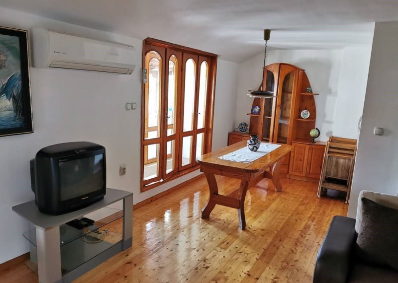 Дава под наем МЕЗОНЕТ, гр. Бургас, Възраждане, снимка 2 - Апартаменти - 52313334