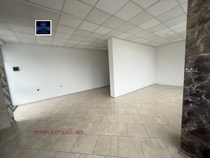 Дава под наем МАГАЗИН, гр. Велико Търново, Център, снимка 2 - Магазини - 53032972