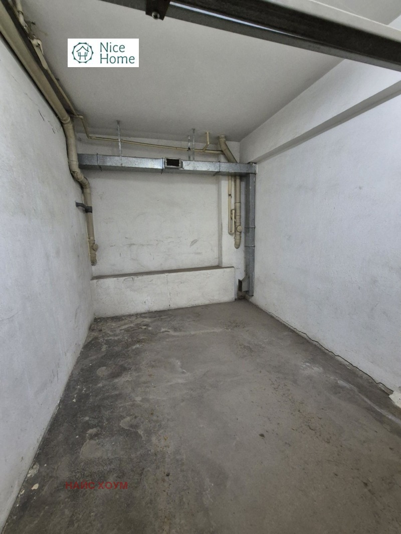 Дава под наем ГАРАЖ, ПАРКОМЯСТО, гр. София, Гео Милев, снимка 4 - Гаражи и паркоместа - 53254734