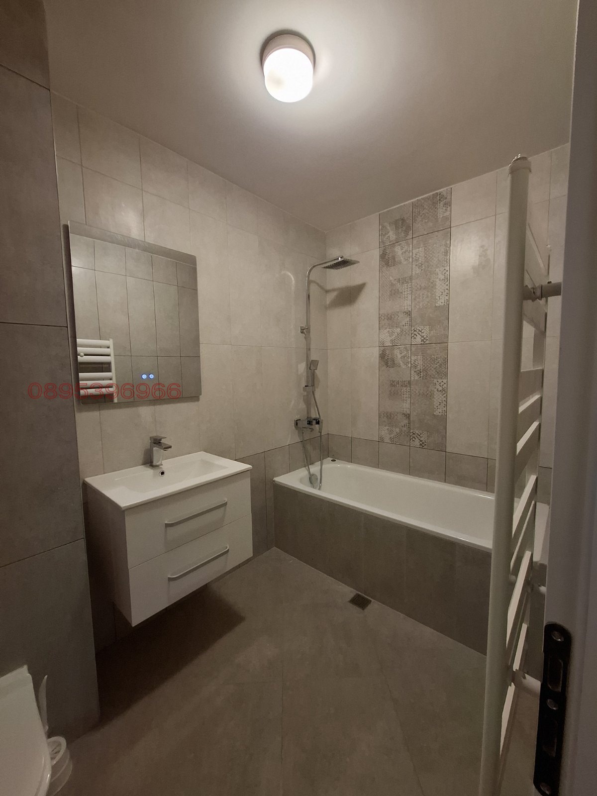 Дава под наем 4-СТАЕН, гр. София, Кръстова вада, снимка 4 - Апартаменти - 54020927