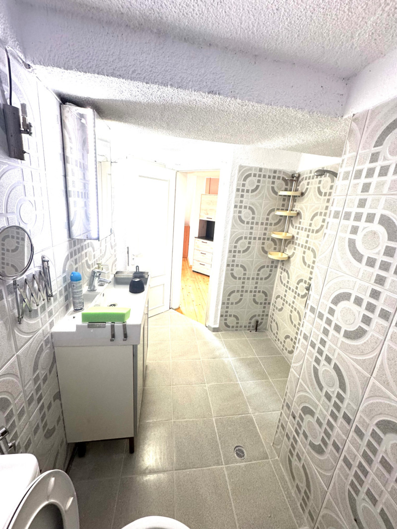 För uthyrning  1 sovrum Sofia , Oboristje , 120 kvm | 27343279 - bild [11]