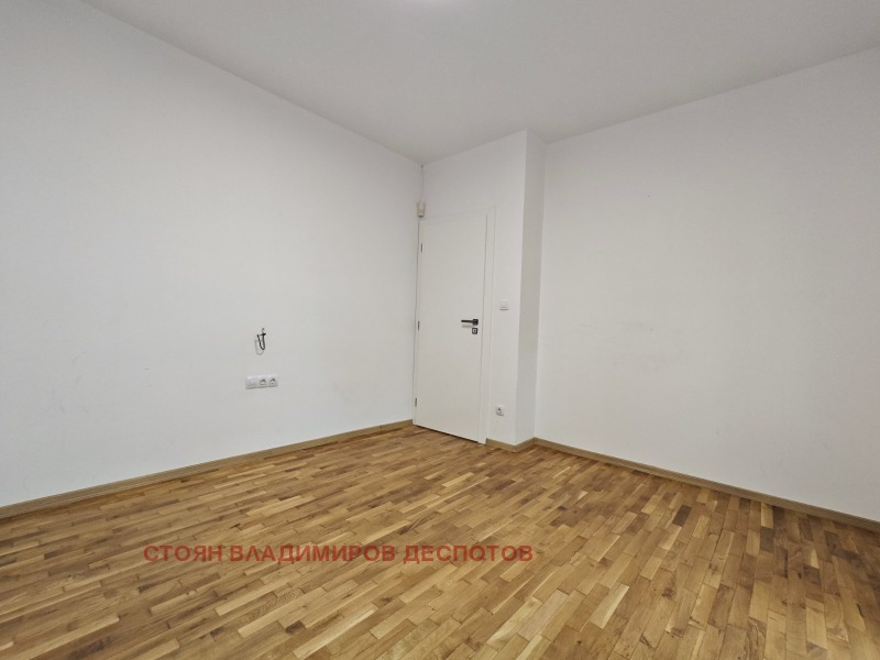 Дава под наем 3-СТАЕН, гр. София, Лозенец, снимка 12 - Апартаменти - 52401853