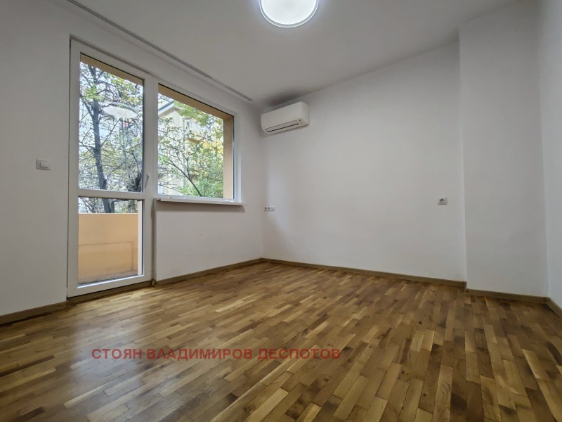 Дава под наем 3-СТАЕН, гр. София, Лозенец, снимка 10 - Апартаменти - 52401853