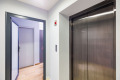 Под наем ОФИС, град Варна, Център • 3165 € / 6190.20 лв. • 43979874 8
